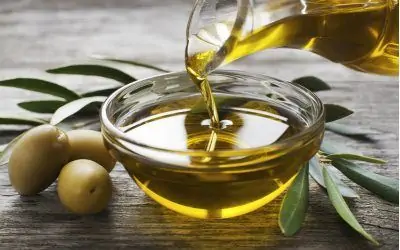 Our Top 5 Alternative Uses for Olive Oil